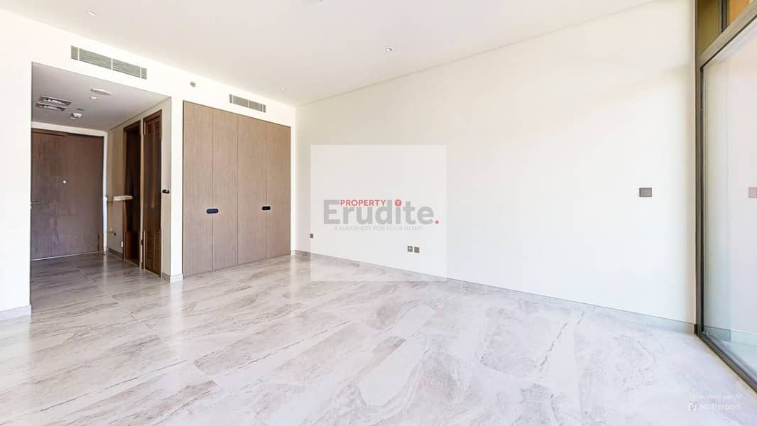 4 Peninsula-5-08-Bedroom-Defurnished. jpg