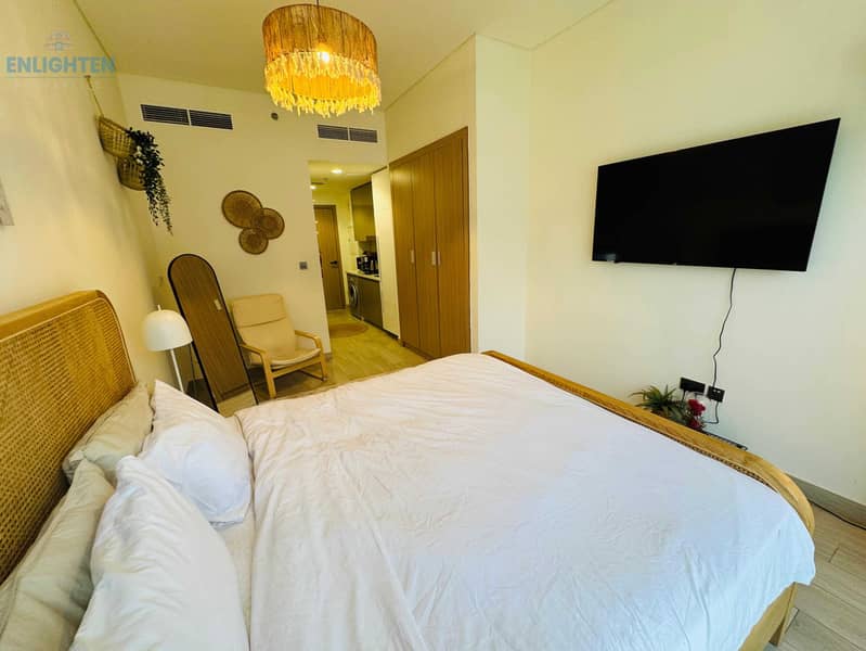 Fully furnished included dewa and chiller bills Fully furnished included dewa and chiller bills
