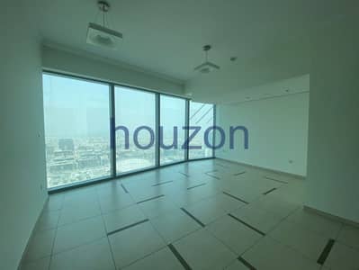 3 Bedroom Flat for Rent in Downtown Dubai, Dubai - Bright 3BR | Sea View | Chiller Free | Near Metro