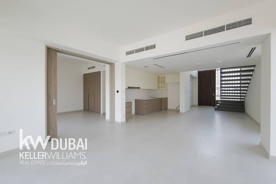 位于山谷小区,娜拉联排别墅 4 卧室的联排别墅 3850000 AED - 11727234 位于山谷小区,娜拉联排别墅 4 卧室的联排别墅 3850000 AED - 11727234