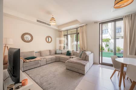 3 Bedroom Villa for Sale in Reem, Dubai - Large Plot | Back-to-Back | Middle unit