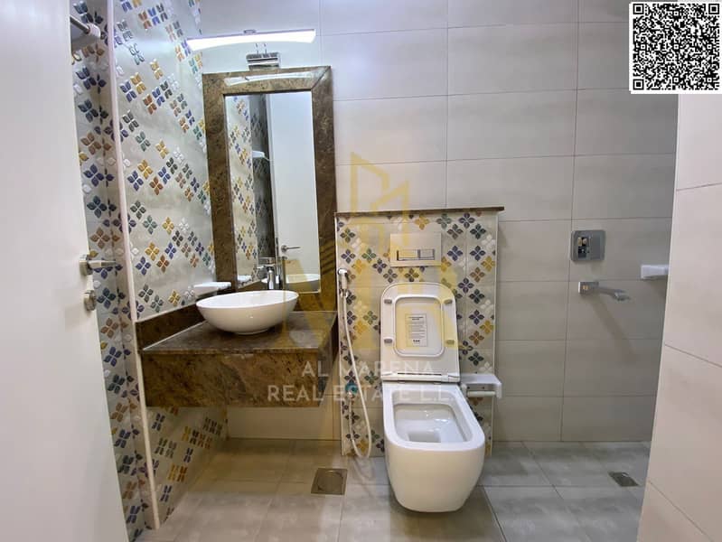 47 IMG-20250405-WA1977. jpg