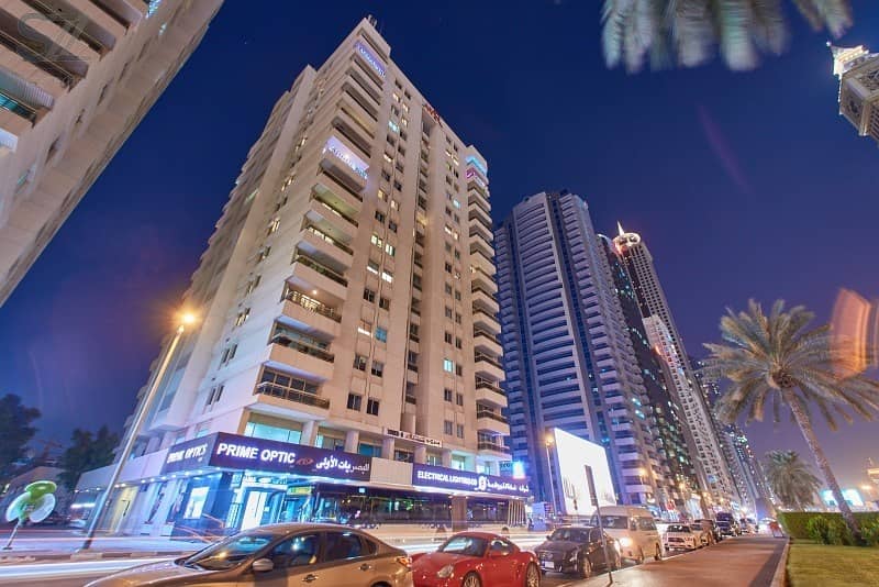 1 Month rent free! -  3 Bed with chiller free on Sheikh Zayed Road