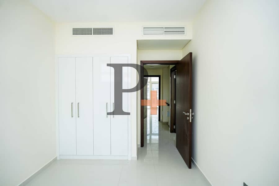 Spacious-Fully Furnished | Available From 15th Aug