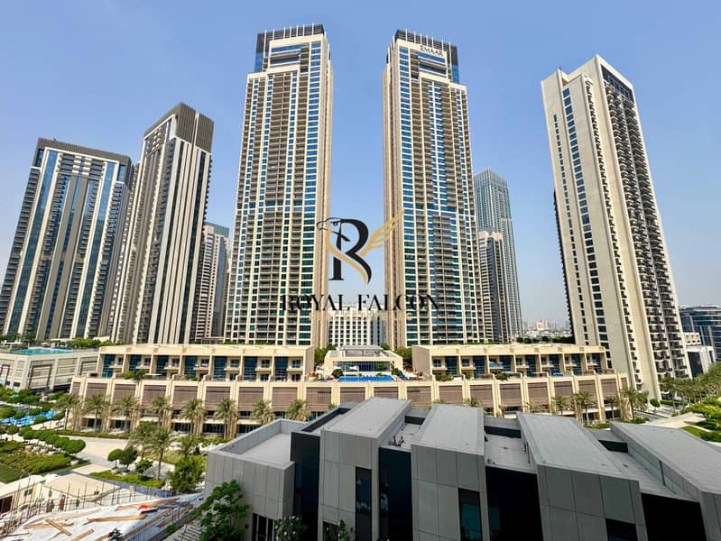 Park View | Chiller Free | Full Glass Living Room Park View | Chiller Free | Full Glass Living Room