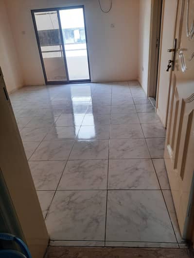 Studio for Rent in Deira, Dubai - WhatsApp Image 2024-08-14 at 3.53. 48 PM (1). jpeg
