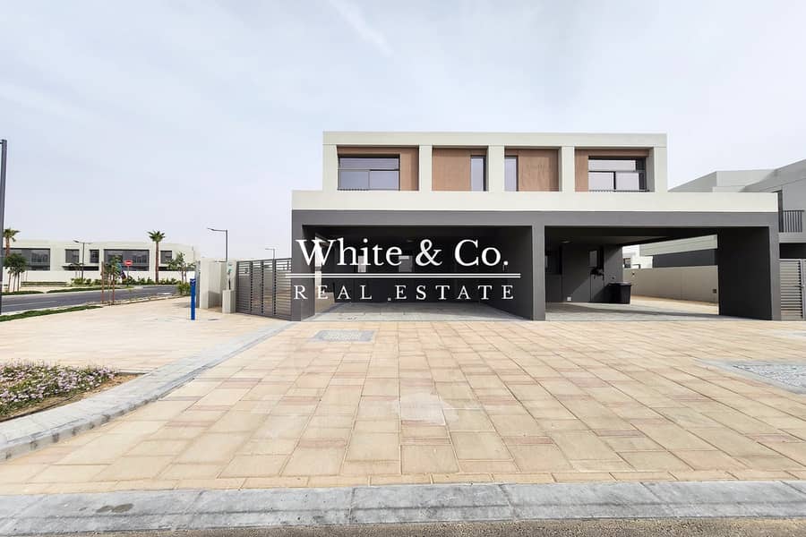 Corner | Multiple Options | Property Expert