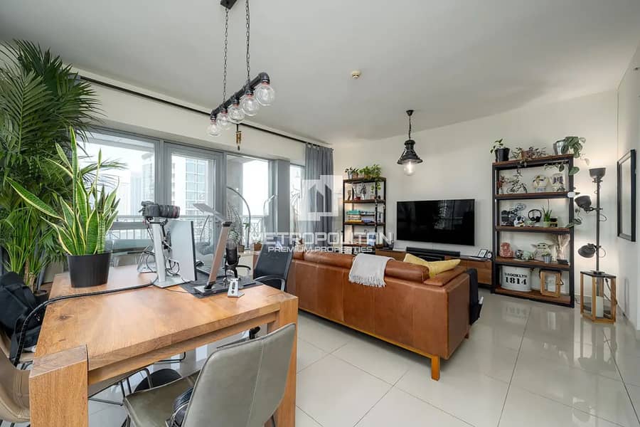 Burj And Fountain View| Rare Unit| Prime Location Burj And Fountain View| Rare Unit| Prime Location