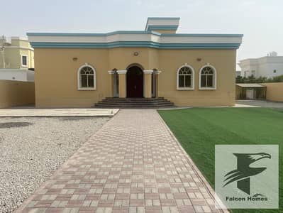4 Cпальни Вилла в аренду в Аль Барша, Дубай - Image (1). jpeg
