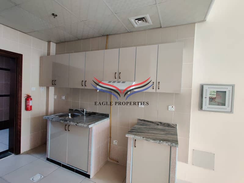 9 Kitchen. jpeg