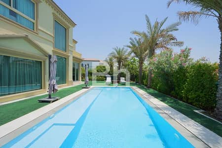 4 Bedroom Villa for Sale in Jumeirah Islands, Dubai - Exclusive Corner Villa | Extended | Plot 11,000