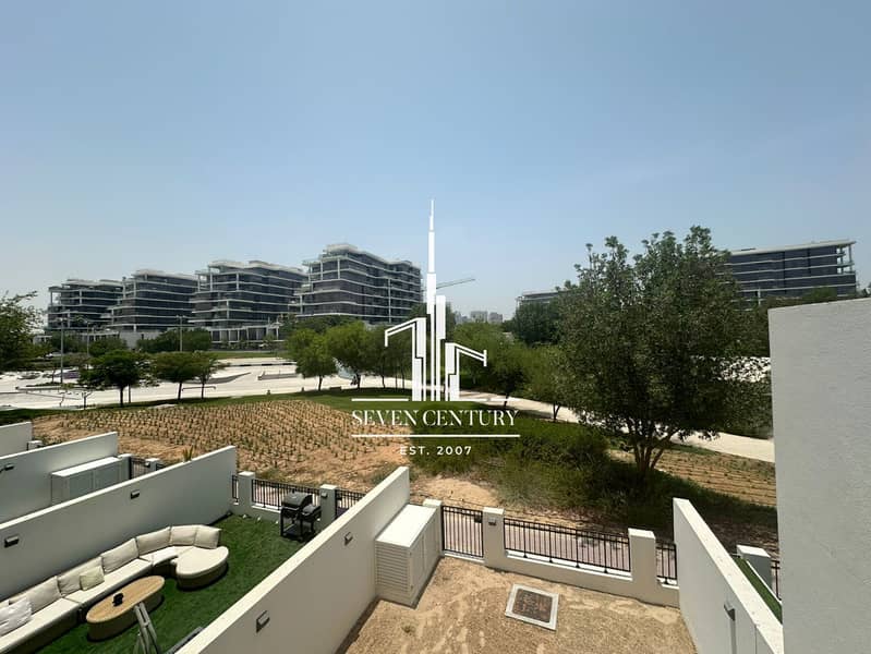 位于达马克山庄,公园别墅,三体别墅区 3 卧室的联排别墅 3200000 AED - 12174181 位于达马克山庄,公园别墅,三体别墅区 3 卧室的联排别墅 3200000 AED - 12174181