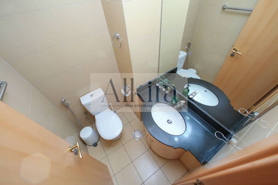 14 02ef9217-edf3-4c26-a81b-cebdeddf321d. jpg