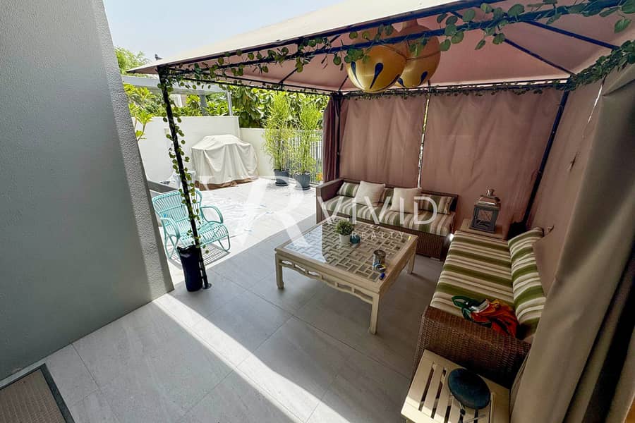 位于蒂拉尔阿尔加夫综合社区,伊兰住宅区 3 卧室的联排别墅 230000 AED - 12189984 位于蒂拉尔阿尔加夫综合社区,伊兰住宅区 3 卧室的联排别墅 230000 AED - 12189984