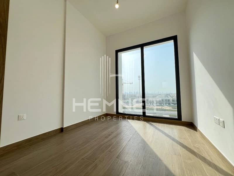Brand new | Vacant | Townhouses view Brand new | Vacant | Townhouses view