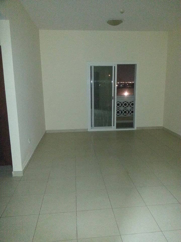 15 DAYS FREE SPACIOUS STUDIO WITH BALCONY FOR RENT IN INTERNATIONAL CITY  30,000/4 CHQS