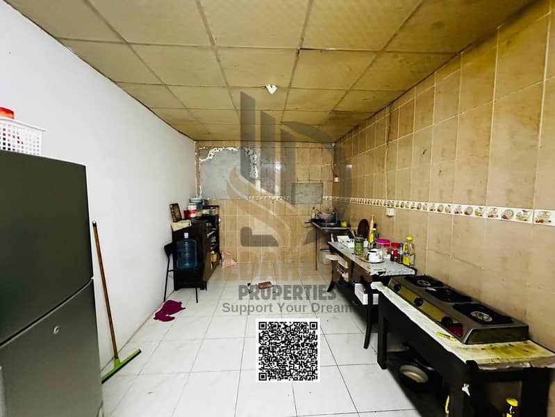 4 4b104daa-64a8-45d9-a611-5f95e7838565. jpg