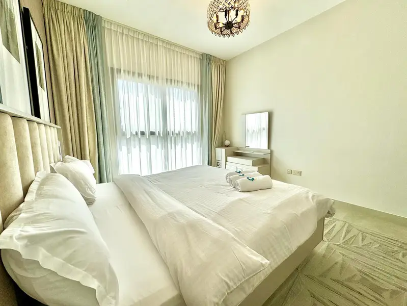 Exclusive AUTUMN Only Offer | Elevated Living: Luxurious | Top Notch Amenities