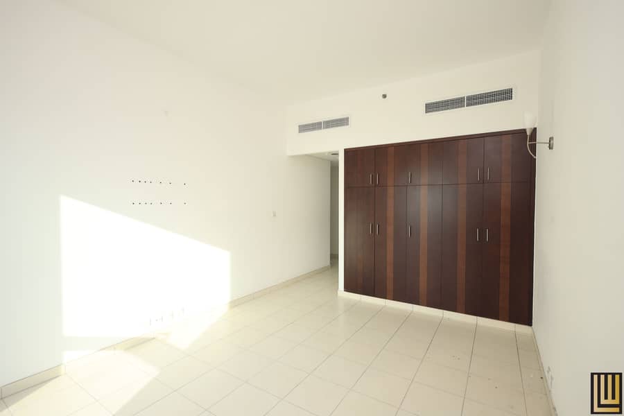 2 1C7A8937. JPG