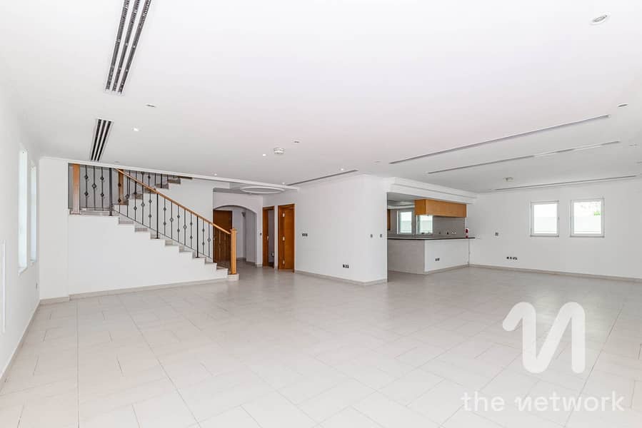 Вилла в Джумейра Парк,Regional, 4 cпальни, 480000 AED - 12195076 Вилла в Джумейра Парк,Regional, 4 cпальни, 480000 AED - 12195076