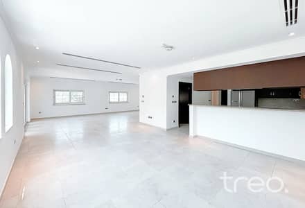 3 Bedroom Villa for Rent in Jumeirah Park, Dubai - Close to Park | Keys with me | Ready to Move in