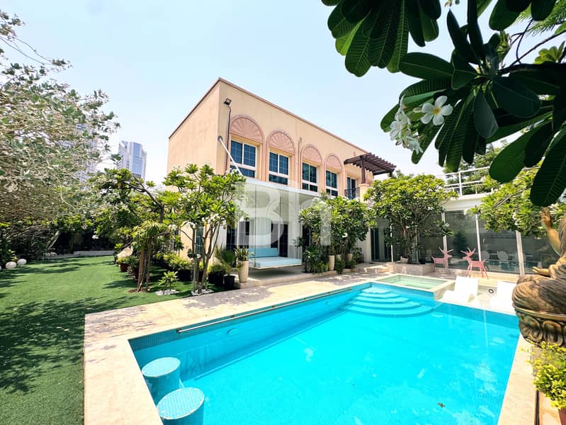 Extended 4 Bed | Large Pool | Vacant Soon