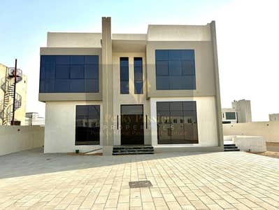 فیلا 4 غرف نوم للايجار في العوير، دبي - PHOTO-2025-07-11-00-06-18. jpg
