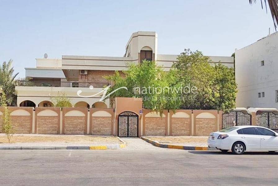 The Perfect Package Of Space with Roof Terrace The Perfect Package Of Space with Roof Terrace