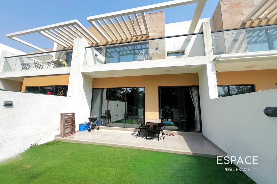 位于达马克山庄，公园1号别墅区 4 卧室的别墅 3700000 AED - 12196072