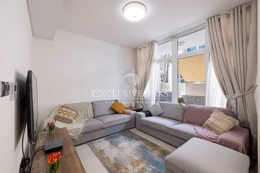 Vacant | Private Location | Fully Furnished
