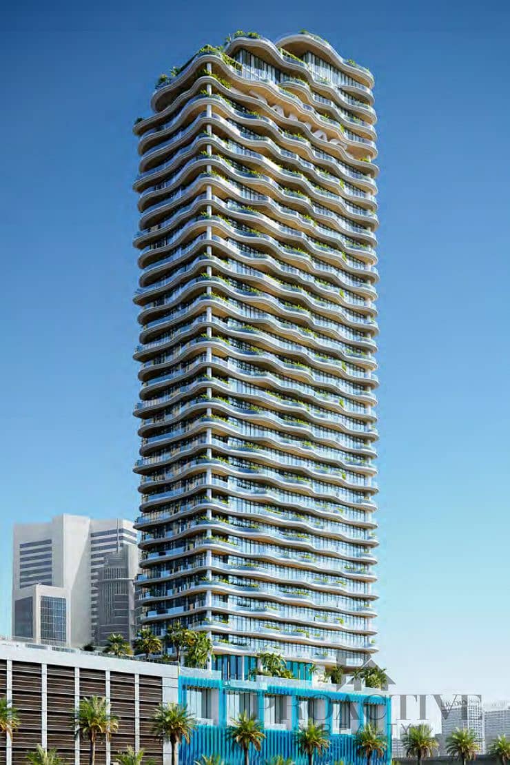 4 chic-tower-by-de-grisogono_Oele7_xl. jpg