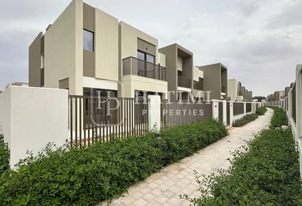 3 Bedroom Townhouse for Sale in Dubailand, Dubai - d34df414-0215-4846-973b-1f93e2a43860. jpeg