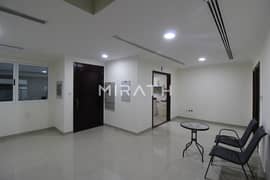 فیلا في أبو هيل،ديرة 3 غرف 115000 درهم - 12193765
