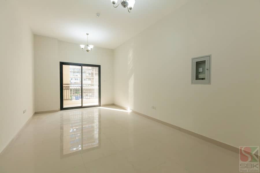 3 Al Bahri Grand Residence_SBK-5827. JPG