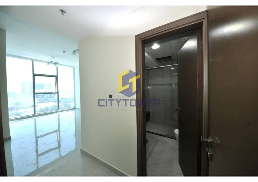 Agents welcome | Brand New Large and Bright 1 BHK Flat Available for Rent Next to Al Mulla Plaza