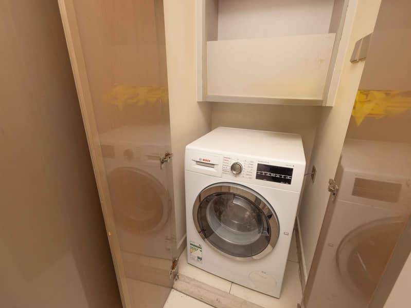9 Fully_Furnished___High_Floor___Luxury_1BR-8. jpg