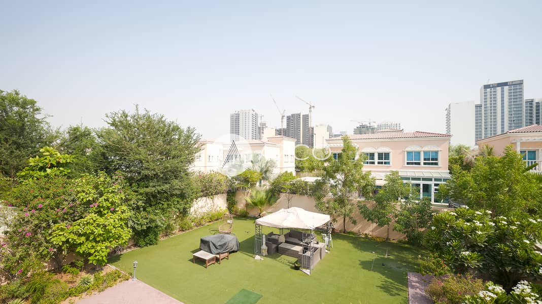3 AZCO REAL ESTATE-18. jpg