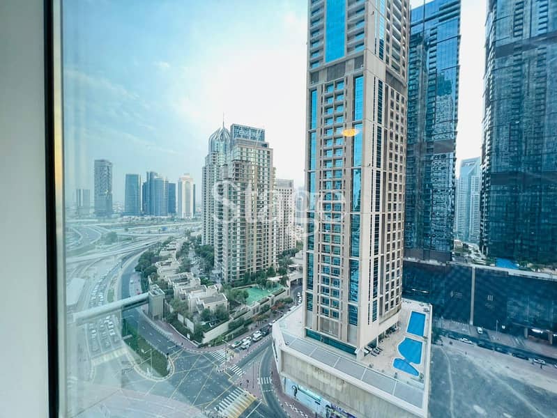 Chiller free | Close to tram | Available from Aug Chiller free | Close to tram | Available from Aug