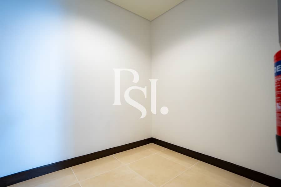 9 Fairmont-Marina-Residences-Marina-Mall-Al-Kasir-Al-Marina-Abu-Dhabi-11. jpg
