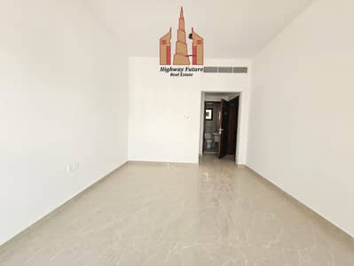 شقة 2 غرفة نوم للايجار في حوشي، الشارقة - IMG-20250710-WA0104. jpg