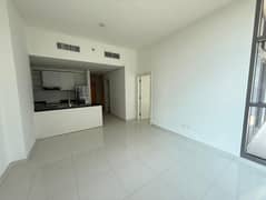 POOL VIEW | VACANT | SPACIOUS LAYOUT