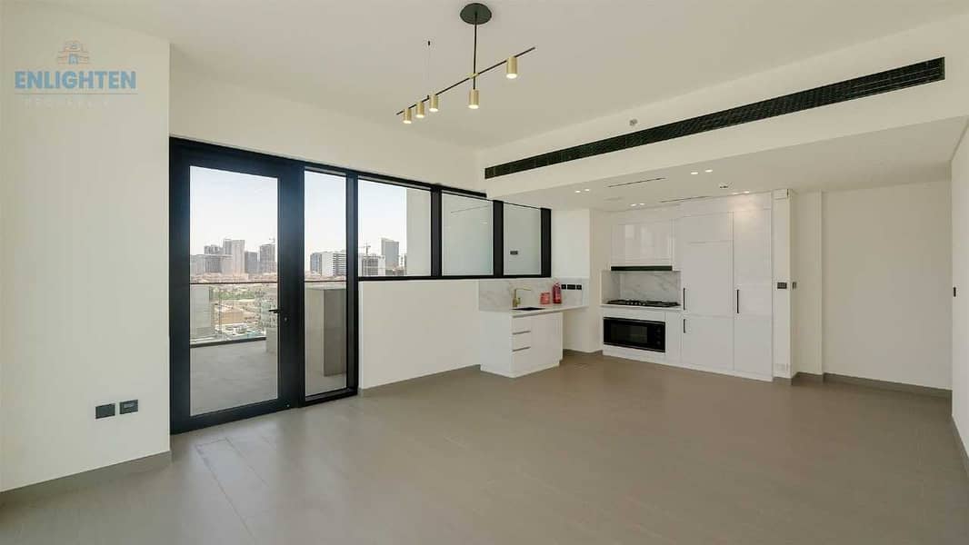 READY TO MOVE IN | BRAND NEW | PRIME LOCATION