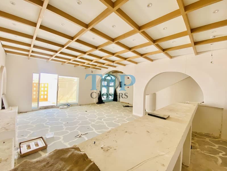 60 sqm Commercial Duplex Showroom | Suitable For Cafe