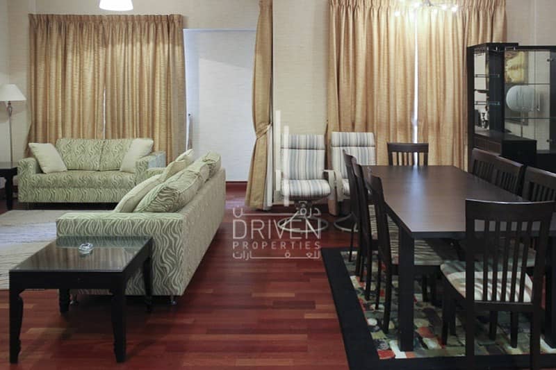 Fully Furnished|Upgraded 3 BED Apartment
