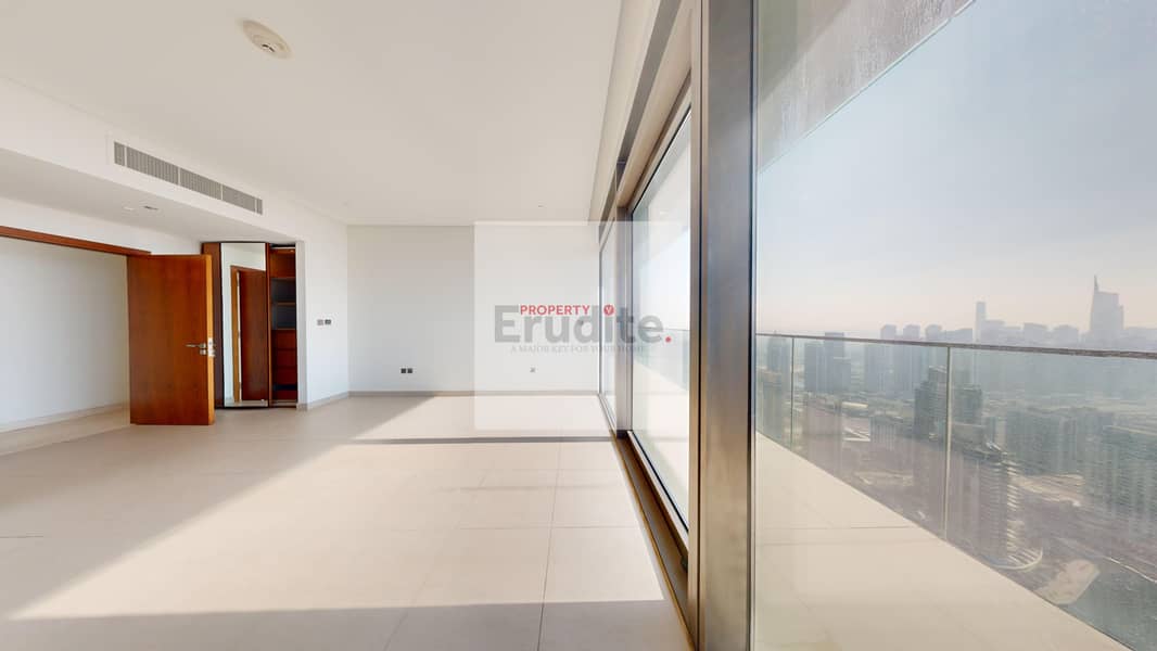 14 MG1-penthouse-Full-Marina-View-02-11212024_145239. jpg