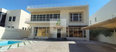 فیلا في الخوانیج 5 غرف 350000 درهم - 12199322