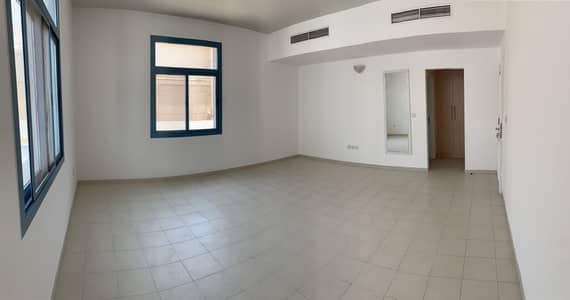 4 Bedroom Villa for Rent in Falcon City of Wonders, Dubai - Bedroom. jpeg
