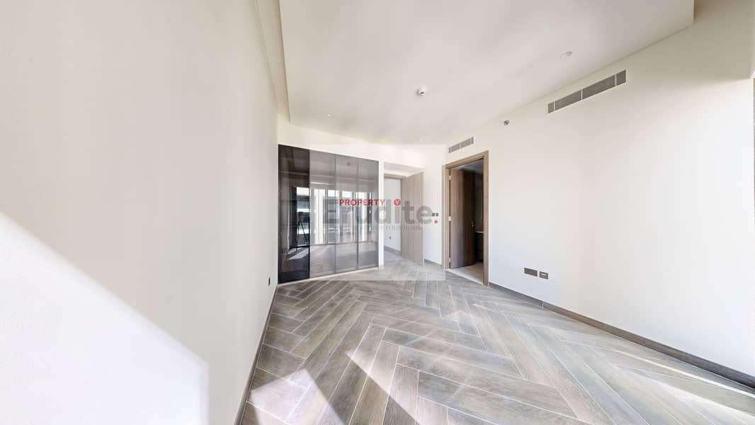 37 Peninsula-5-Villa-4-Bedroom 13. jpg