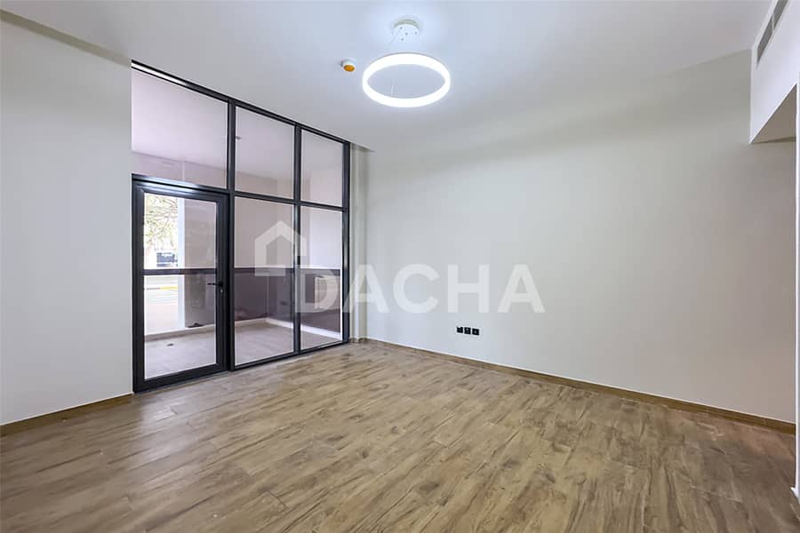 位于朱美拉三角小镇(JVT)，JVT第1区，玛雅 5 号 1 卧室的公寓 85000 AED - 12200149