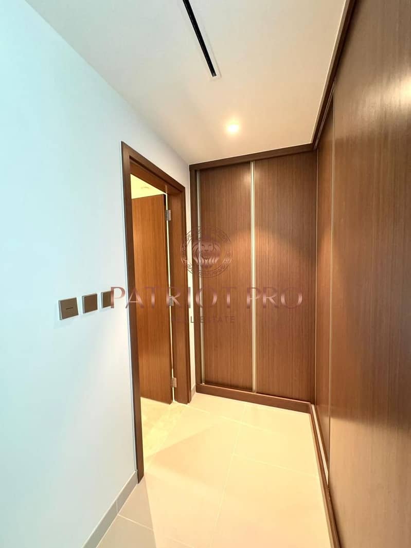 6 fb58cdd4-1f7a-4e56-b60b-f6a215bfa270. jpg